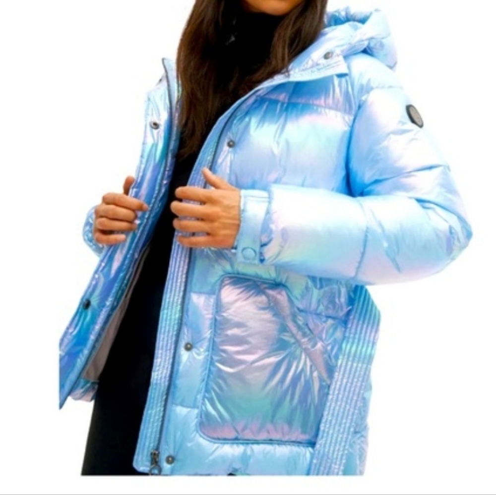 🩵Noize Bonita Discontinued  Holographic Puffer Jacket  Aquamarine Green HTF